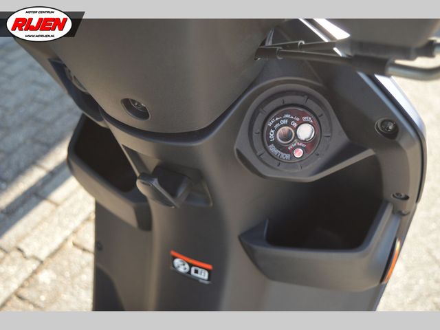 suzuki - address-125