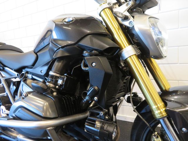 bmw - r-1200-r-abs