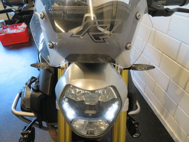 bmw - r-1200-r-abs