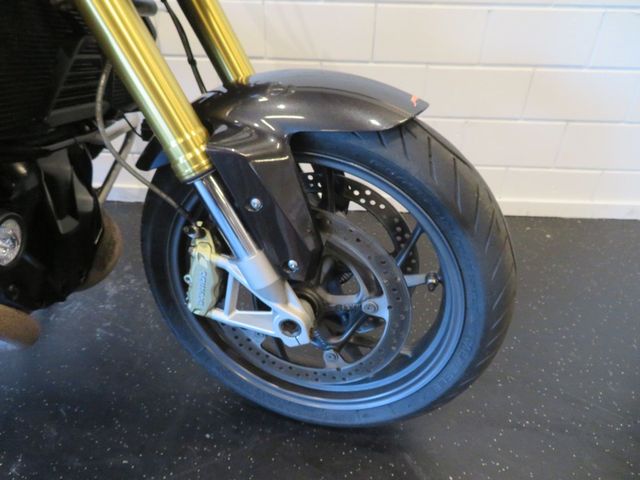 bmw - r-1200-r-abs