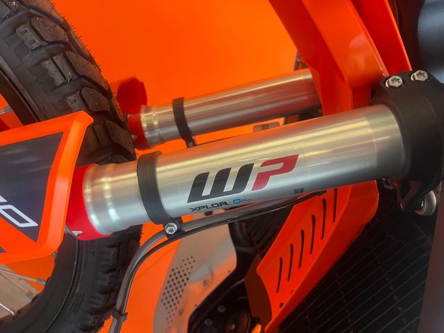 ktm - 890-adventure-r