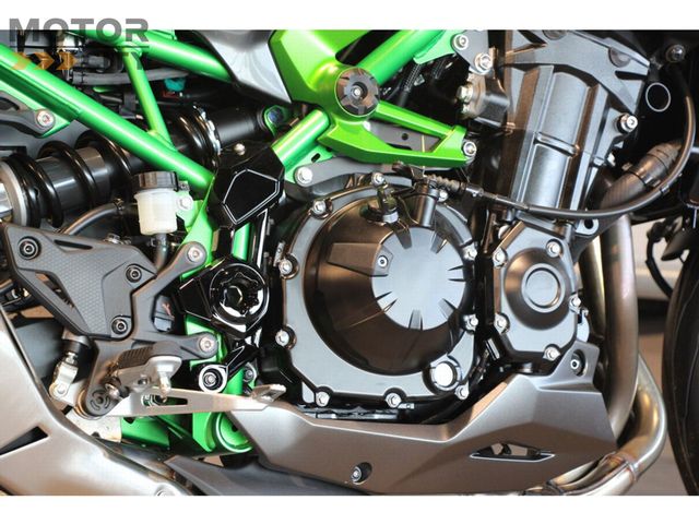 kawasaki - z900-70kw