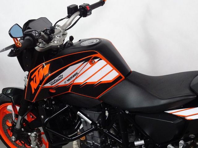 ktm - 690-duke-abs