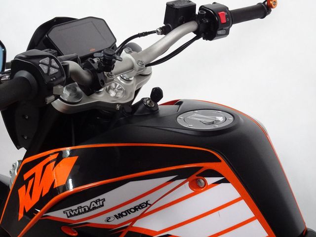 ktm - 690-duke-abs