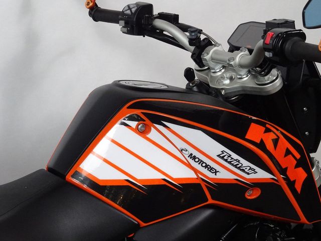 ktm - 690-duke-abs