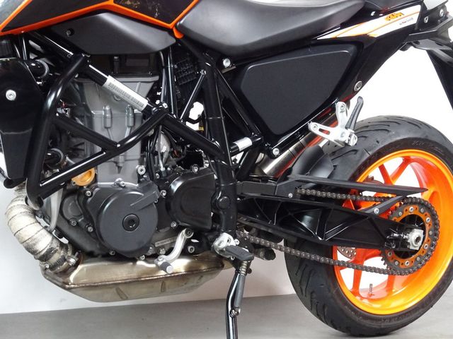 ktm - 690-duke-abs