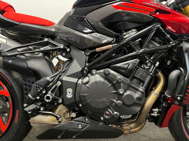 mv-agusta - rush-1000