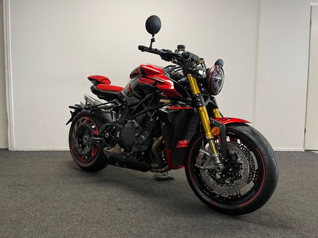 mv-agusta - rush-1000