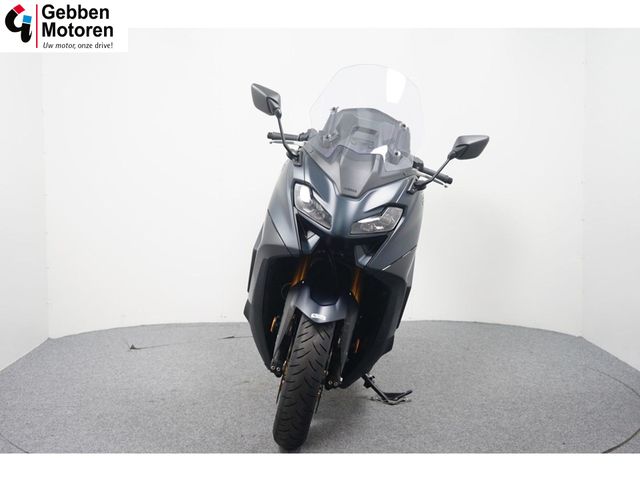 yamaha - tmax-tech-max-560