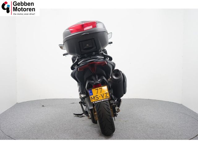 yamaha - tmax-tech-max-560