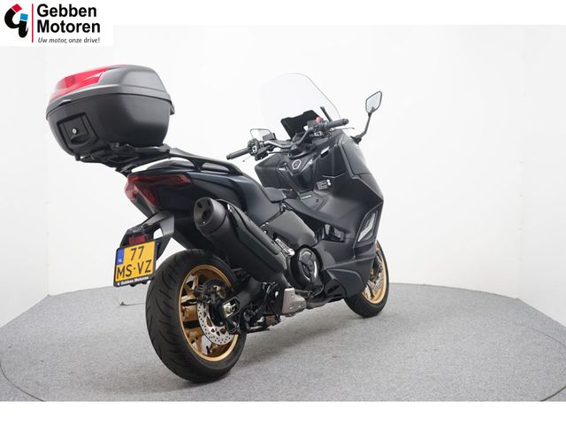 yamaha - tmax-tech-max-560