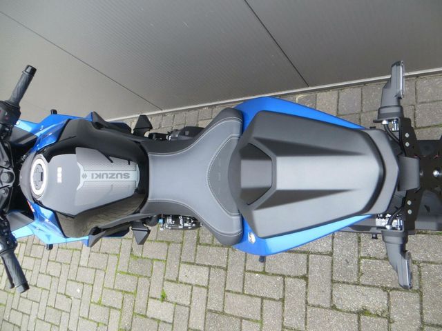 suzuki - gsx-8r