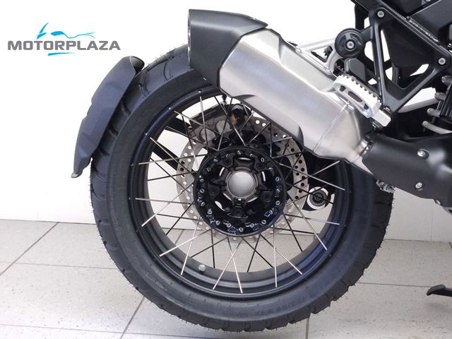bmw - r-1300-gs-adventure