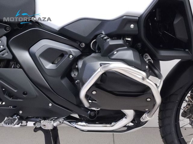 bmw - r-1300-gs-adventure