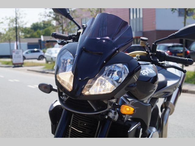 aprilia - tuono-1000-r