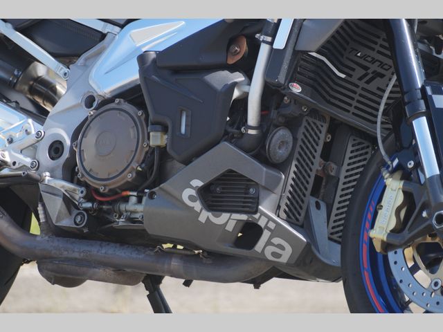 aprilia - tuono-1000-r