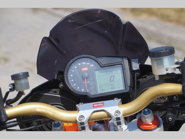aprilia - tuono-1000-r