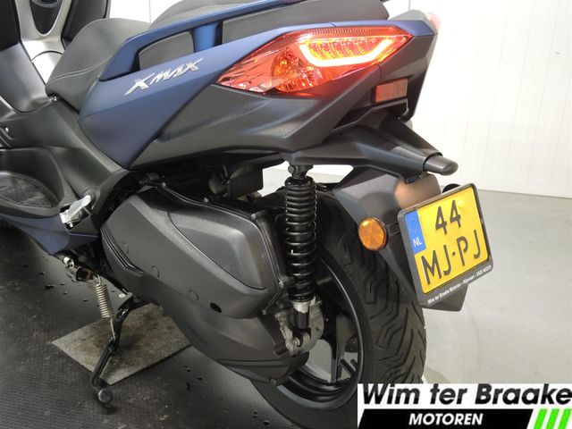 yamaha - x-max-300-abs