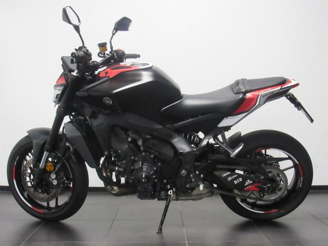 yamaha - mt-09-y-amt