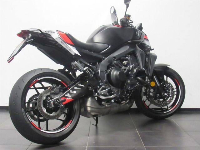 yamaha - mt-09-y-amt