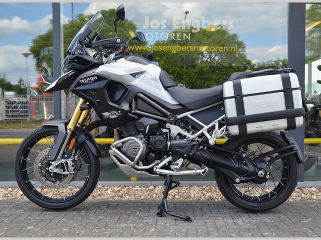 triumph - tiger-1200-rally-pro