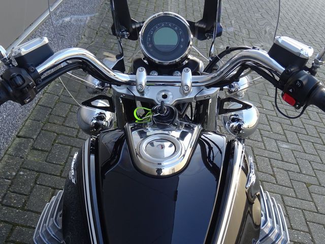 moto-guzzi - california-1400-touring