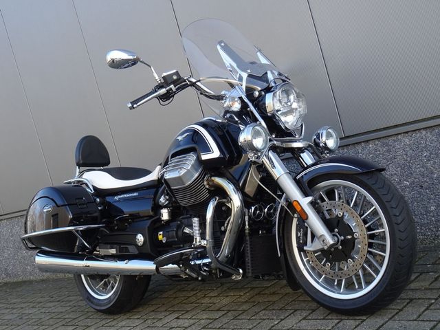 moto-guzzi - california-1400-touring