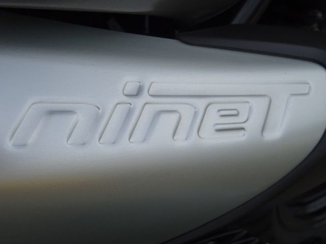 bmw - r-nine-t-scrambler