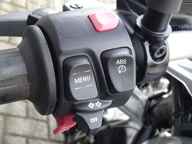 bmw - r-nine-t-scrambler