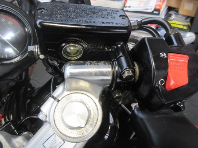 honda - cbr-1100--xx-super-blackbird