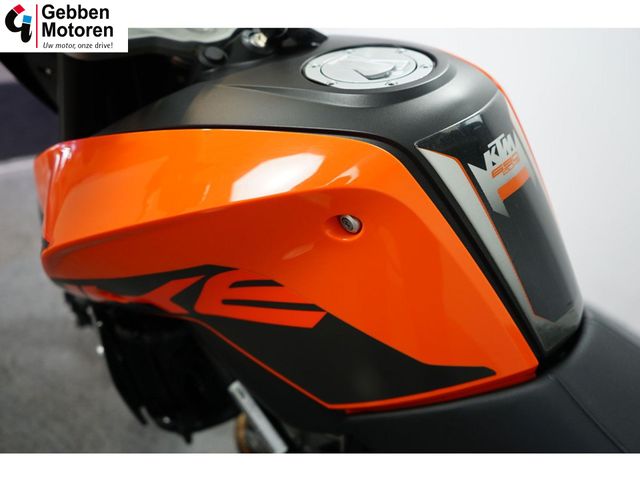 ktm - 690-duke