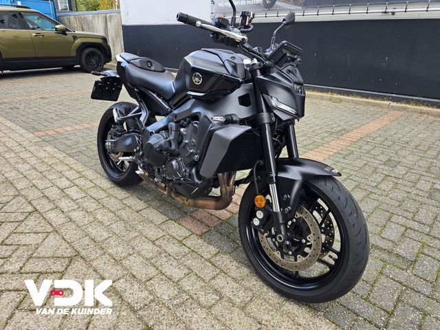 yamaha - mt-09-y-amt