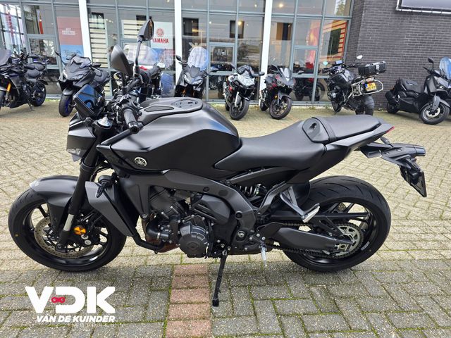 yamaha - mt-09-y-amt