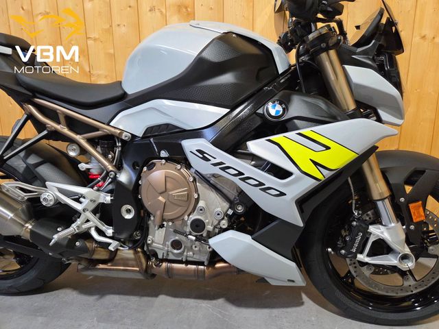 bmw - s-1000-r
