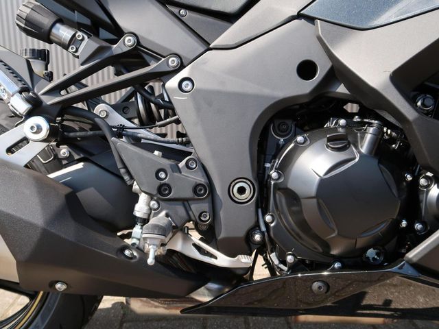 kawasaki - ninja-1000sx