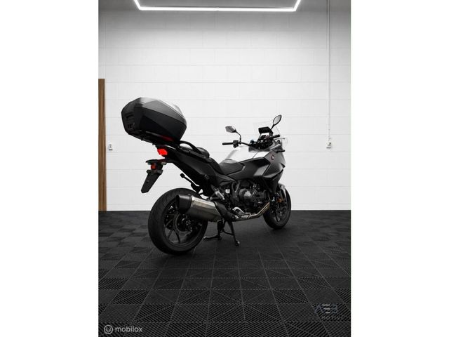 honda - nt-1100-dct