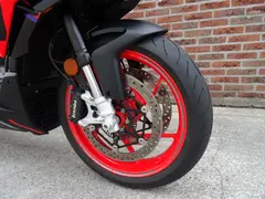 Aprilia Tuono 660 Factory 2025 occasion – foto 4 van 24