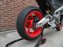Aprilia Tuono 660 Factory 2025 occasion – foto 14 van 24