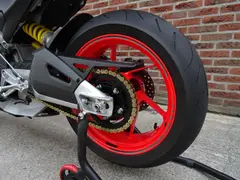 Aprilia Tuono 660 Factory 2025 occasion – foto 22 van 24
