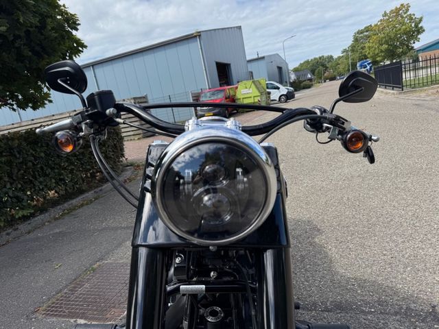 harley-davidson - softail-slim