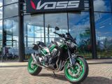 KAWASAKI Z900