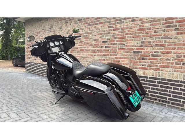harley-davidson - street-glide-cvo-flhxse