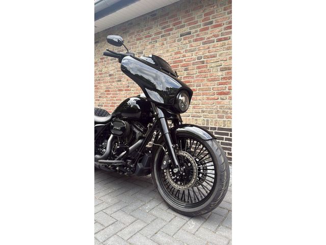 harley-davidson - street-glide-cvo-flhxse