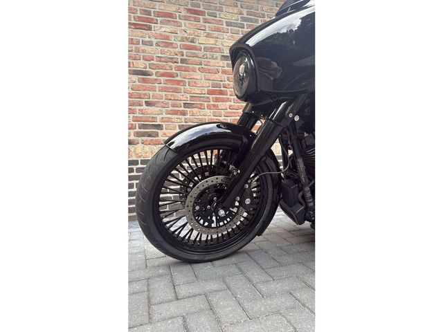 harley-davidson - street-glide-cvo-flhxse