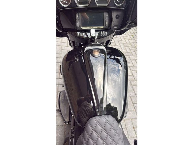 harley-davidson - street-glide-cvo-flhxse
