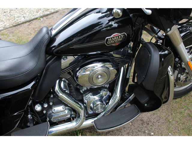 harley-davidson - tri-glide-ultra-classic-flhtcutg