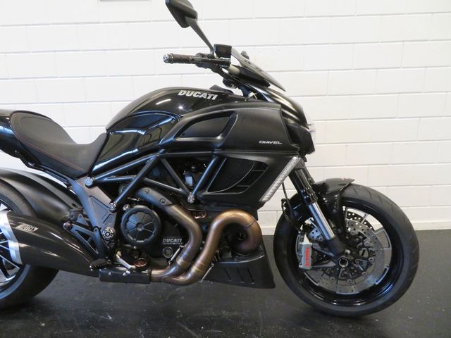 ducati - diavel