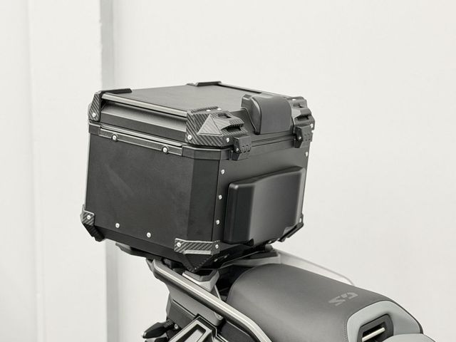 bmw - r-1300-gs-adventure