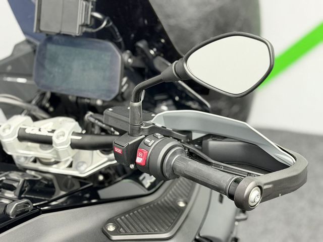 bmw - r-1300-gs-adventure