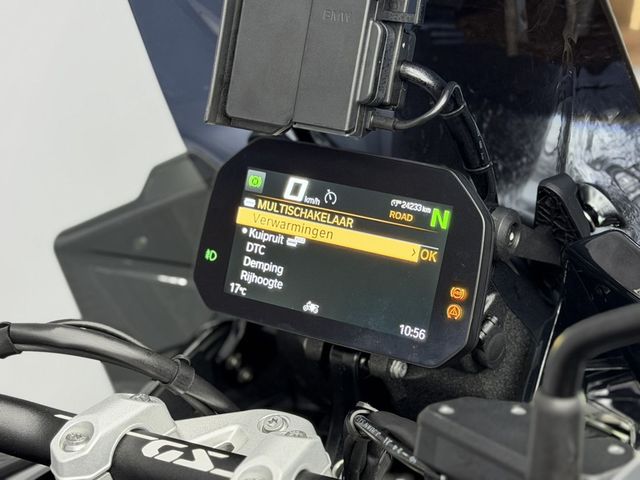 bmw - r-1300-gs-adventure